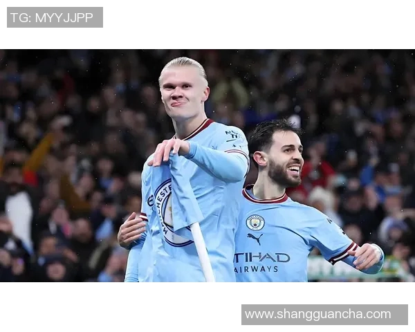 曼城欧冠大胜晋级！哈兰德伊蒂哈德球场五连斩创历史，福登双响闪耀全场