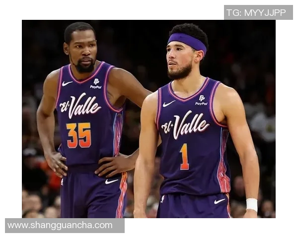 太阳胜独行侠，布克26分9助攻率队六人得分上双，弗拉格16+6+6难救主，太阳团队火力全开